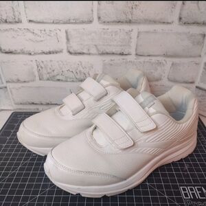 Brooks Addiction Walker 2 Mens Size 9.5 E White Leather Running Shoes Sneakers